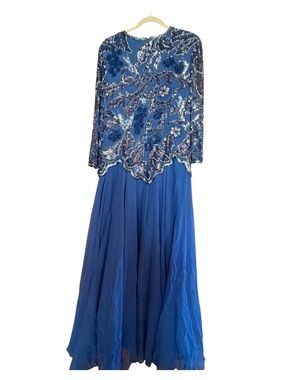 Blue Sequin Embellished Evening-cocktail dress